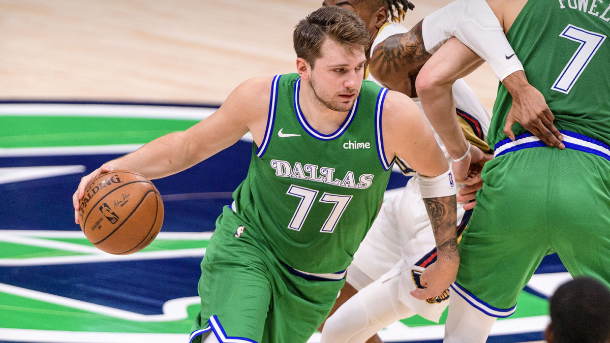 luka-doncic-mavericks-green
